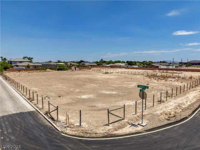 6465 Meisenheimer Avenue, Las Vegas, NV 89131