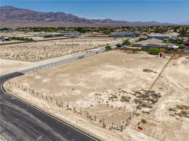 6465 Meisenheimer Avenue, Las Vegas, NV 89131