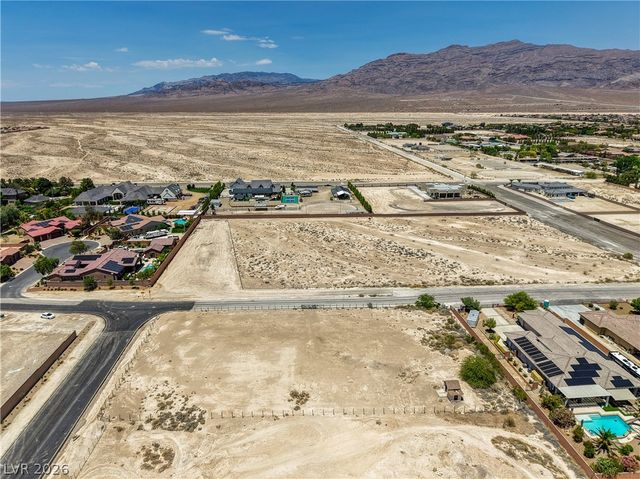 6465 Meisenheimer Avenue, Las Vegas, NV 89131