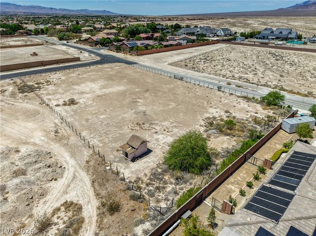 6465 Meisenheimer Avenue, Las Vegas, NV 89131