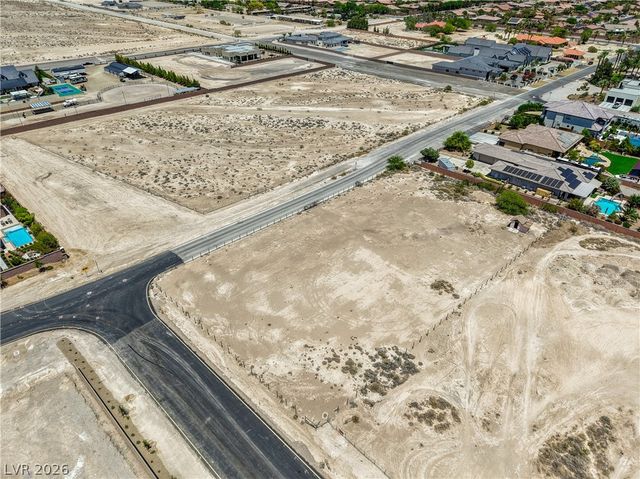 6465 Meisenheimer Avenue, Las Vegas, NV 89131
