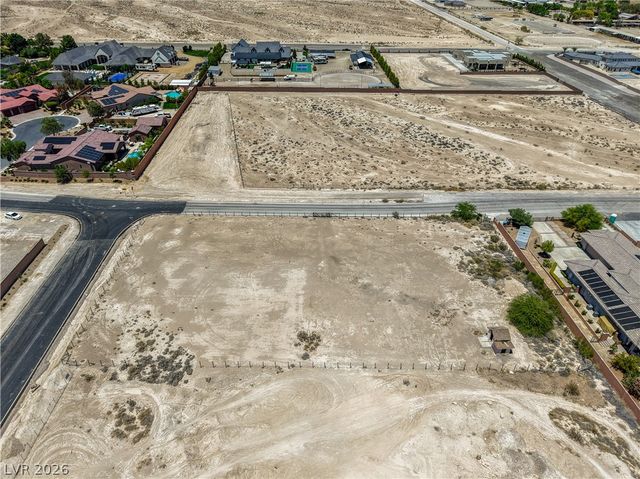 6465 Meisenheimer Avenue, Las Vegas, NV 89131