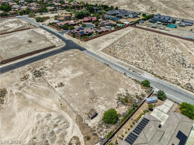 6465 Meisenheimer Avenue, Las Vegas, NV 89131