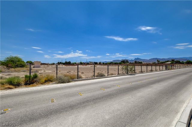 6465 Meisenheimer Avenue, Las Vegas, NV 89131