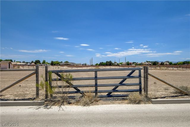 6465 Meisenheimer Avenue, Las Vegas, NV 89131