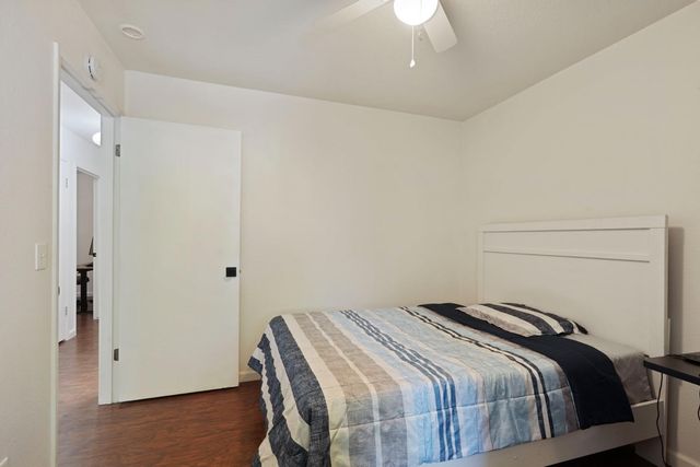 1749 Cape Cod Cir, Lodi, CA 95242