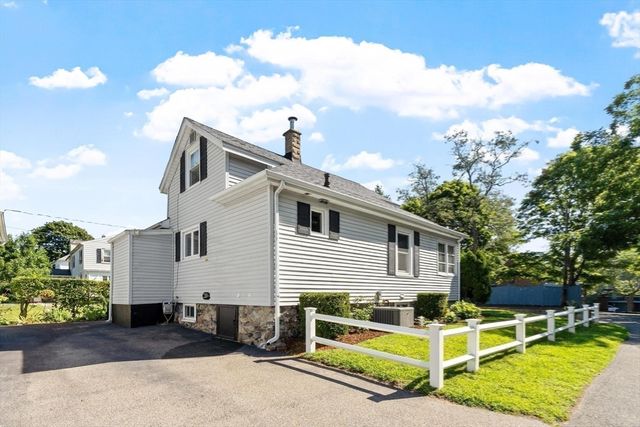 12 Williams Street, Danvers, MA 01923