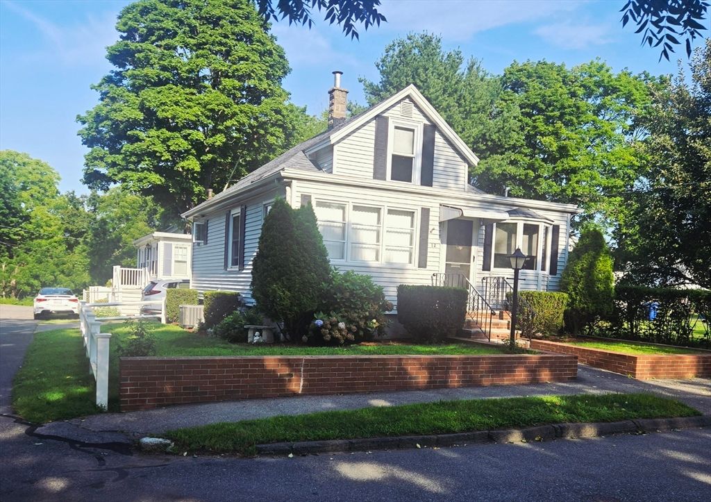 12 Williams Street, Danvers, MA 01923