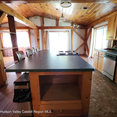 65 Marcellus Lane, Easton, NY 12154