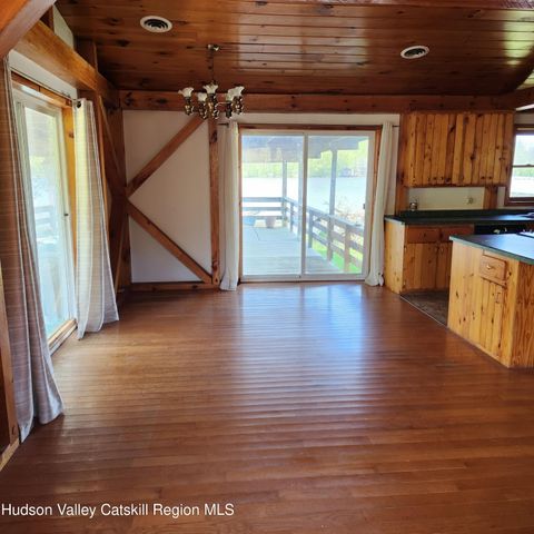 65 Marcellus Lane, Easton, NY 12154