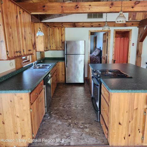 65 Marcellus Lane, Easton, NY 12154