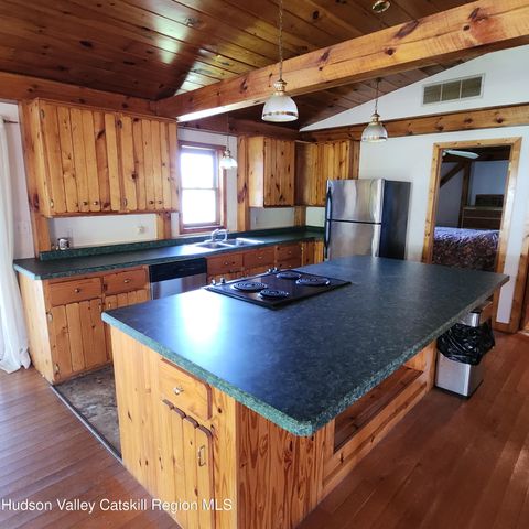 65 Marcellus Lane, Easton, NY 12154