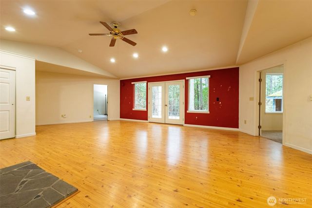 523 Island Drive, Friday Harbor, WA 98250