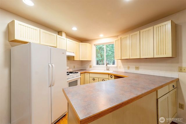 523 Island Drive, Friday Harbor, WA 98250