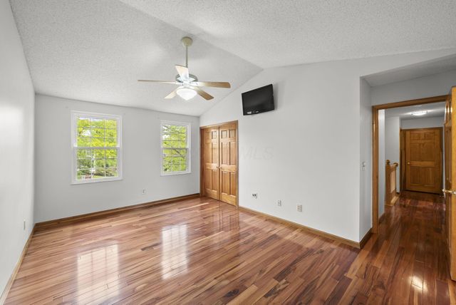 1271 River Trail Drive, Grove City, OH 43123