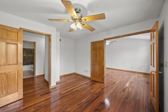 1271 River Trail Drive, Grove City, OH 43123
