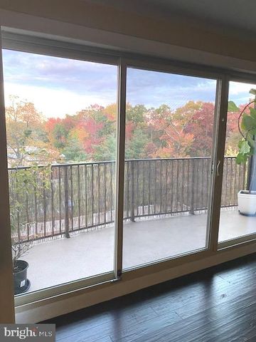 614 CHESTNUT PL, Cherry Hill, NJ 08002