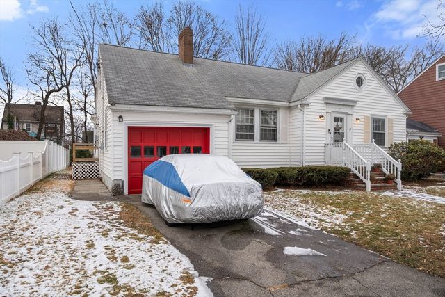 23 Winnifred Rd, Brockton, MA 02301