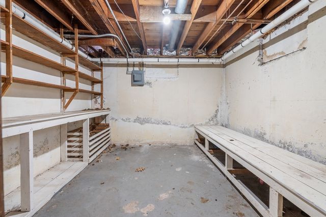 23 Winnifred Rd, Brockton, MA 02301