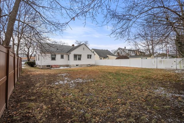23 Winnifred Rd, Brockton, MA 02301