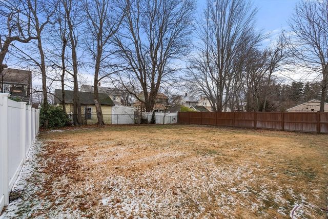 23 Winnifred Rd, Brockton, MA 02301