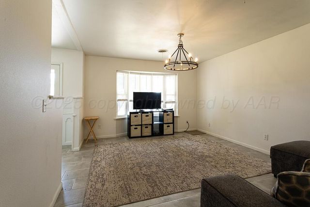 3913 KILEEN Drive, Amarillo, TX 79109