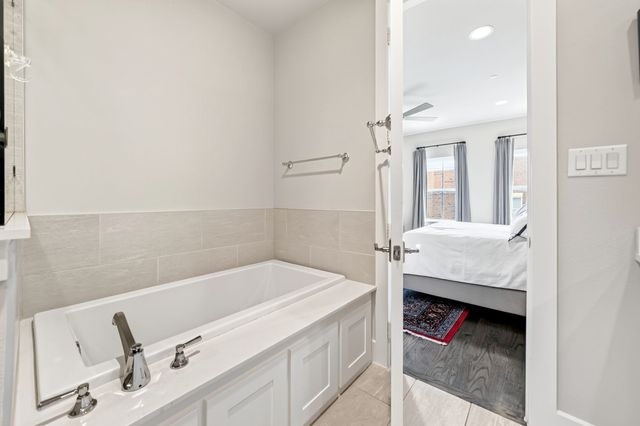 7700 Eastern Avenue 207, Dallas, TX 75209