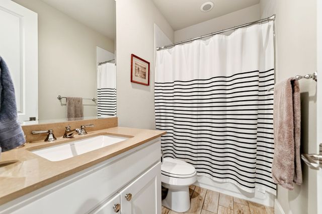 7700 Eastern Avenue 207, Dallas, TX 75209