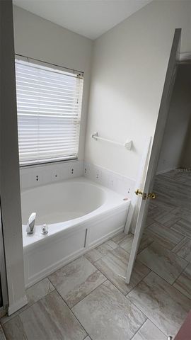 8517 FAWN CREEK DRIVE, Tampa, FL 33626