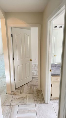 8517 FAWN CREEK DRIVE, Tampa, FL 33626