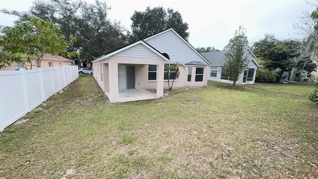8517 FAWN CREEK DRIVE, Tampa, FL 33626