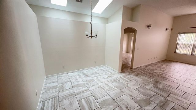 8517 FAWN CREEK DRIVE, Tampa, FL 33626