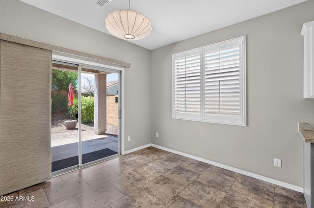 32826 N PEBBLE CREEK Drive, San Tan Valley, AZ 85143