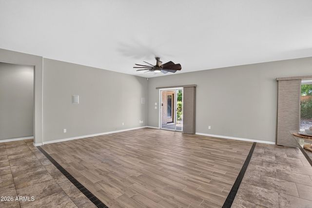 32826 N PEBBLE CREEK Drive, San Tan Valley, AZ 85143