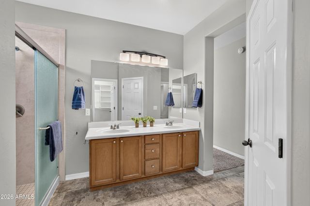 32826 N PEBBLE CREEK Drive, San Tan Valley, AZ 85143