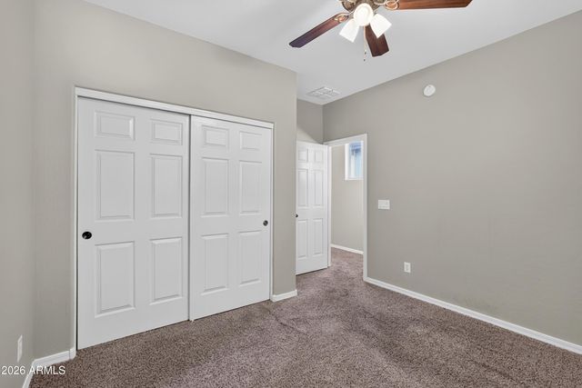 32826 N PEBBLE CREEK Drive, San Tan Valley, AZ 85143