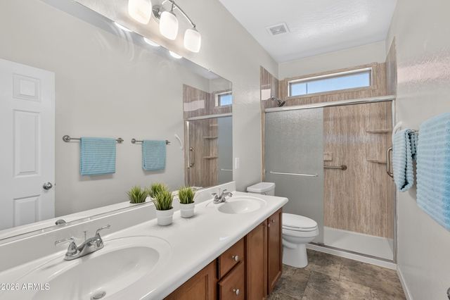 32826 N PEBBLE CREEK Drive, San Tan Valley, AZ 85143
