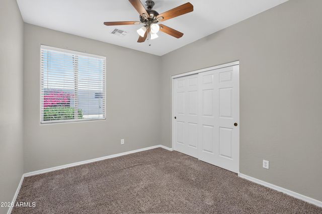 32826 N PEBBLE CREEK Drive, San Tan Valley, AZ 85143
