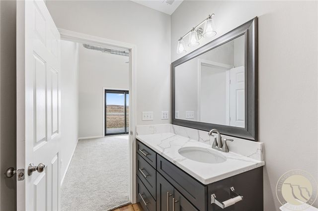 166 Laptop Loop, Roberts, MT 59070