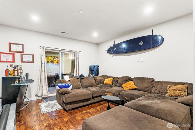 4806 54th Avenue W, University Place, WA 98467