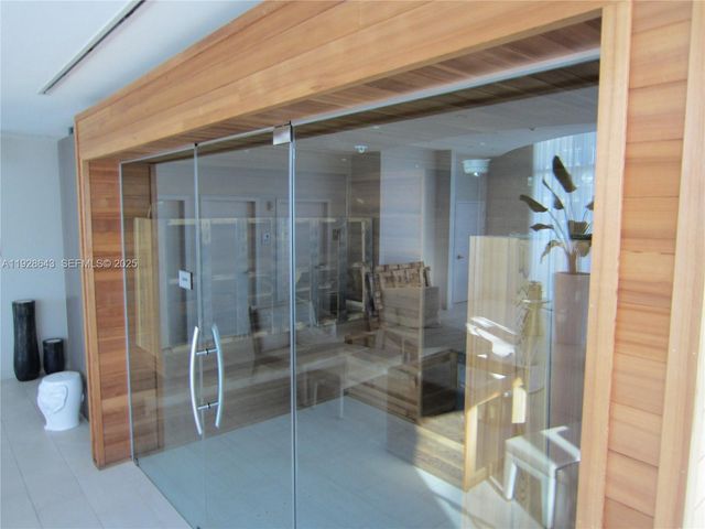 488 NE 18th St 1804, Miami, FL 33132