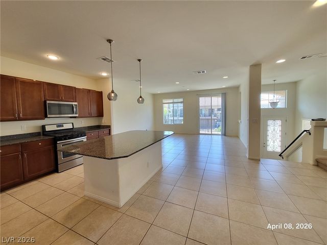 5882 Azzura Palms Avenue, Las Vegas, NV 89139