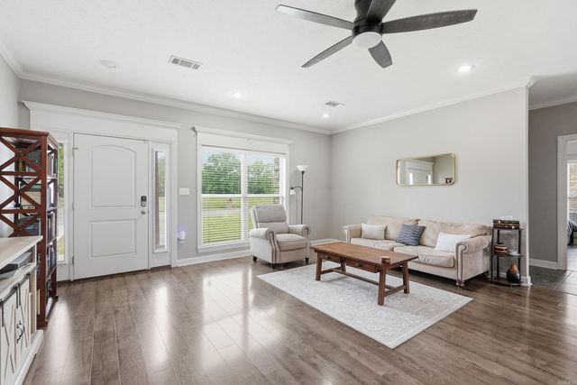 1220 Andrews Drive, Conway, AR 72032