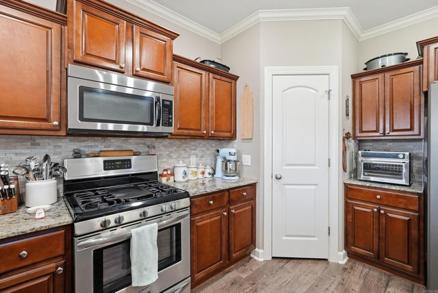 1220 Andrews Drive, Conway, AR 72032