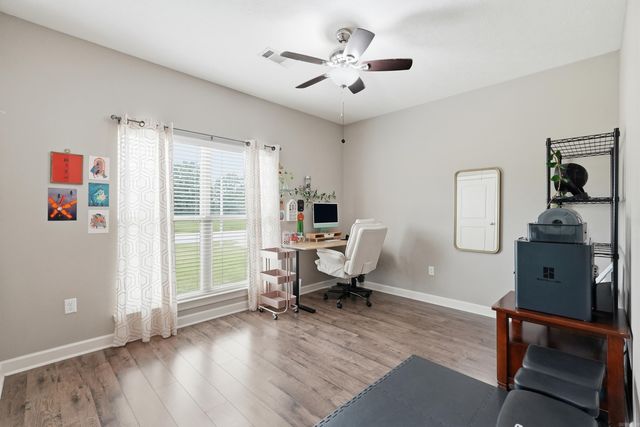 1220 Andrews Drive, Conway, AR 72032