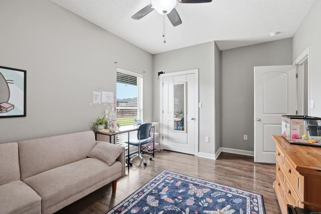 1220 Andrews Drive, Conway, AR 72032