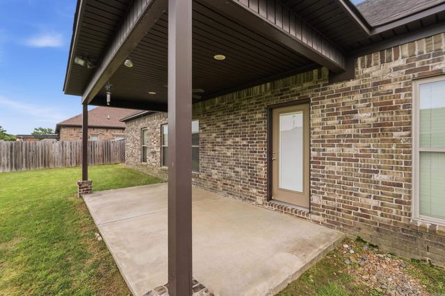 1220 Andrews Drive, Conway, AR 72032