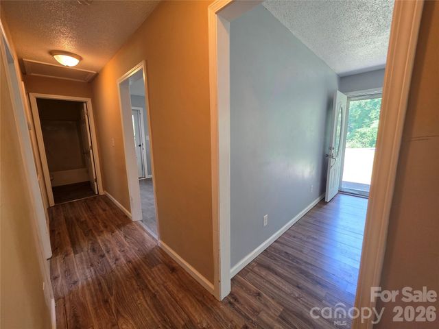 2831 Beechwood Circle, Gastonia, NC 28054