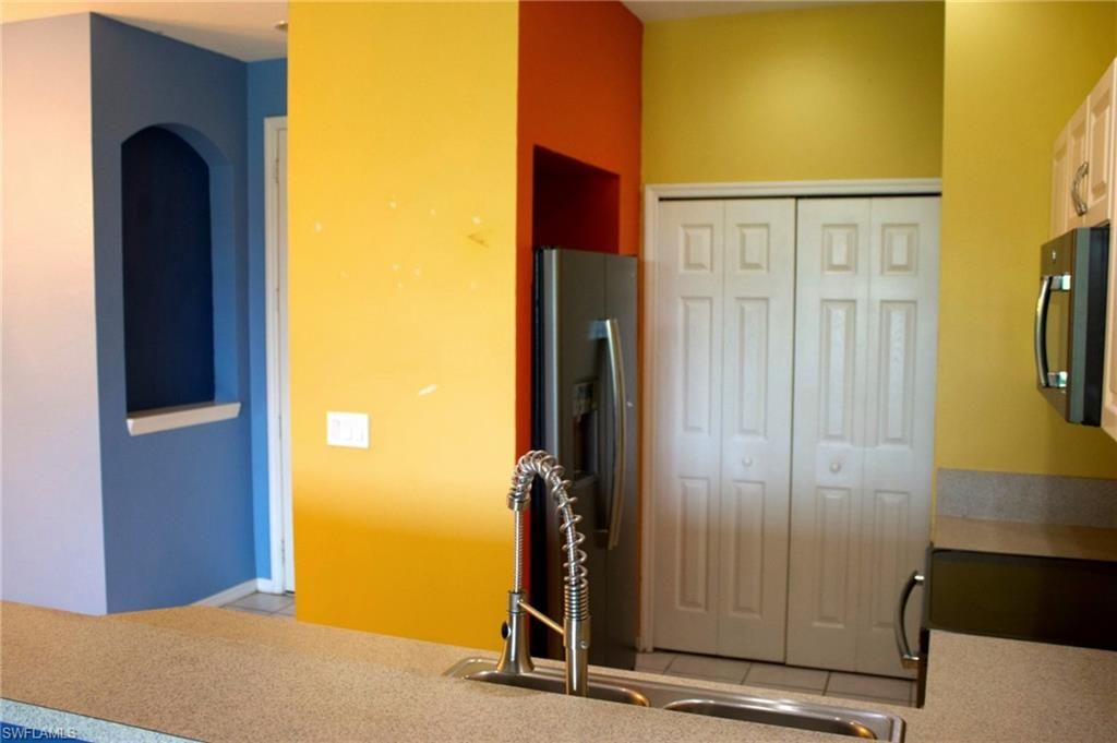 4213 Liron AVE 202, FORT MYERS, FL 33916 — photo 5
