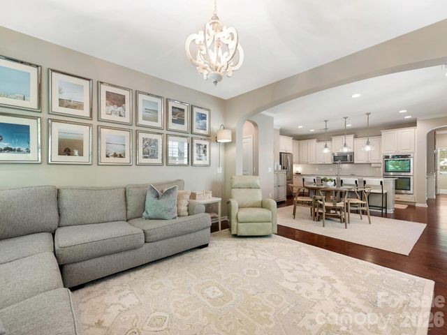 6025 Glenmore Garden Drive, Charlotte, NC 28270